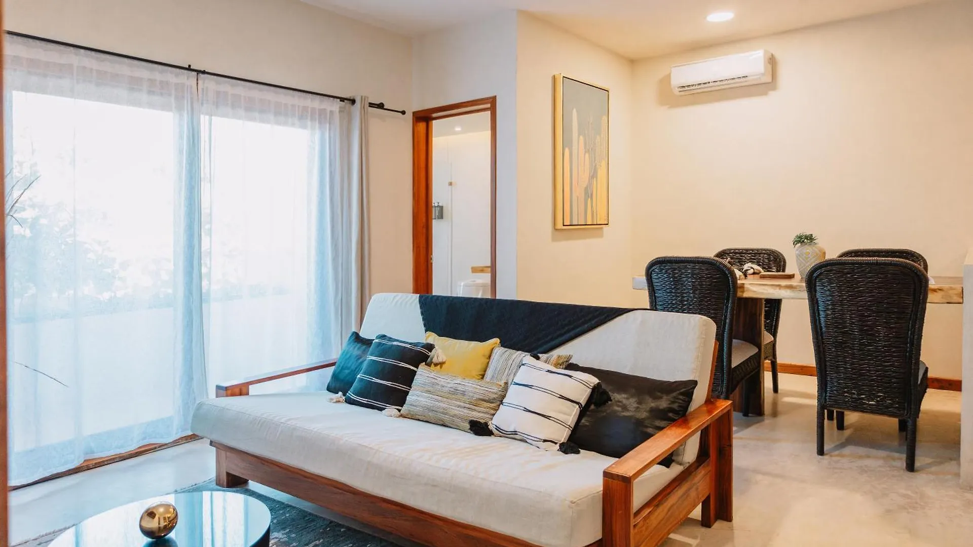 Ha'As Naj Suites Bananas Playa del Carmen Aparthotel