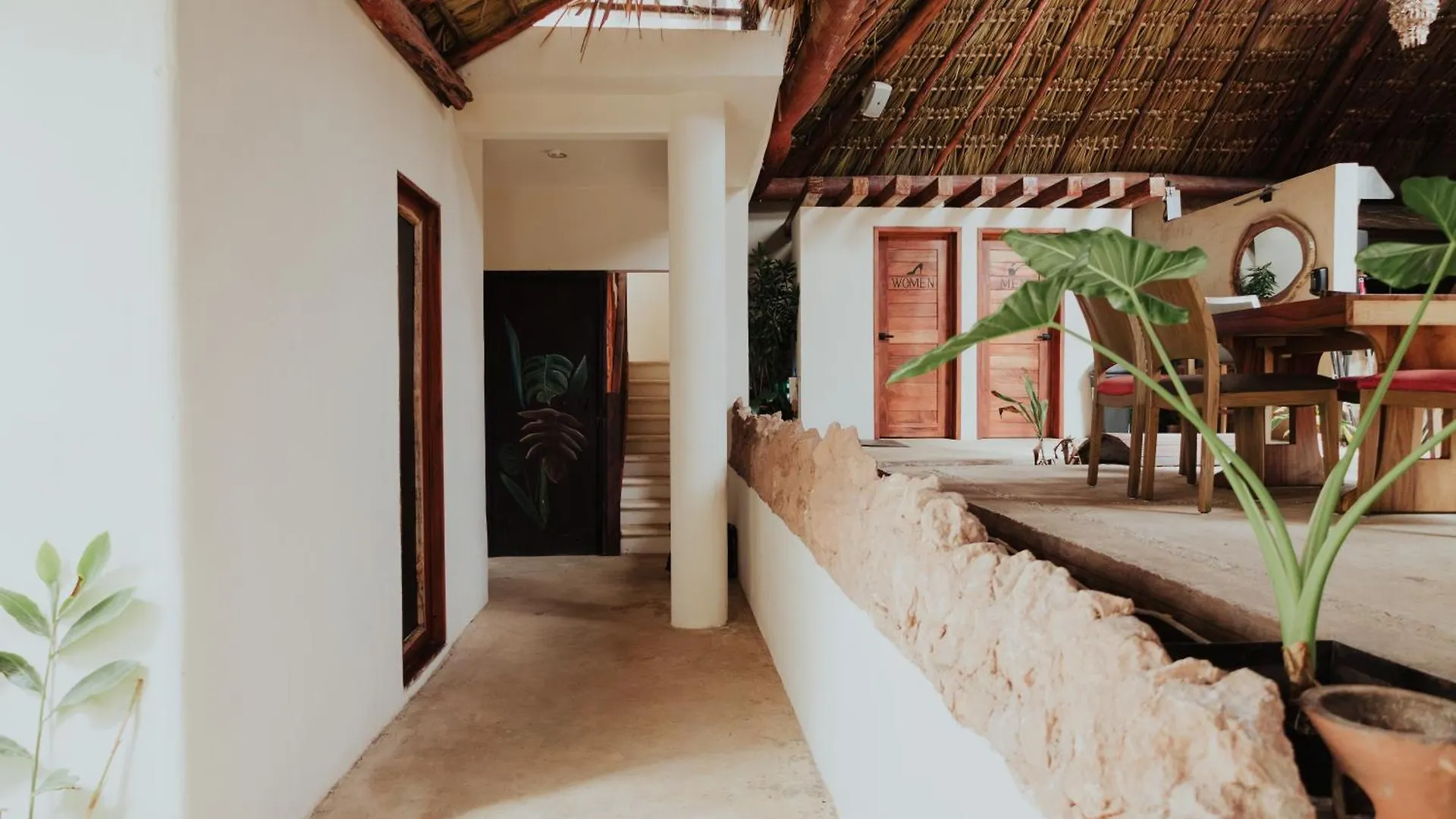 Ha'As Naj Suites Bananas Playa del Carmen