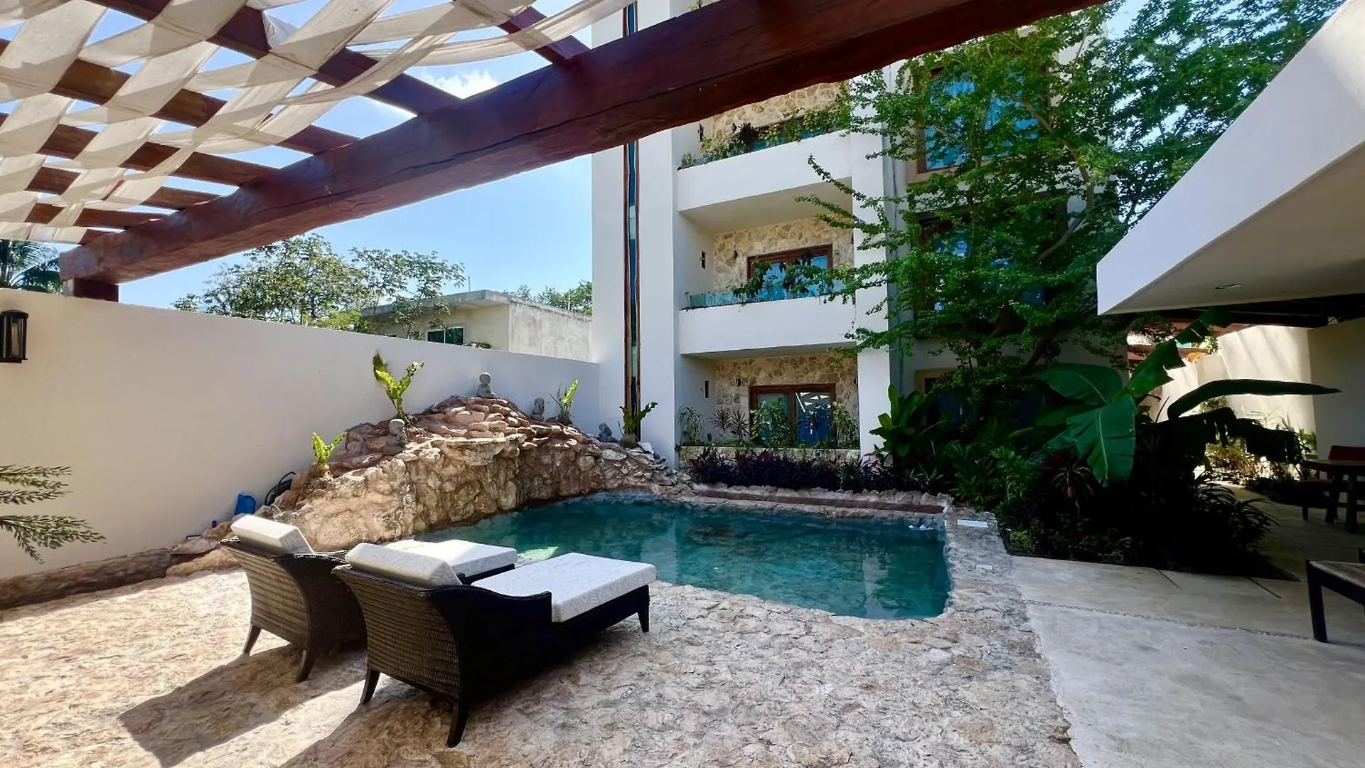Ha'As Naj Suites Bananas Playa del Carmen