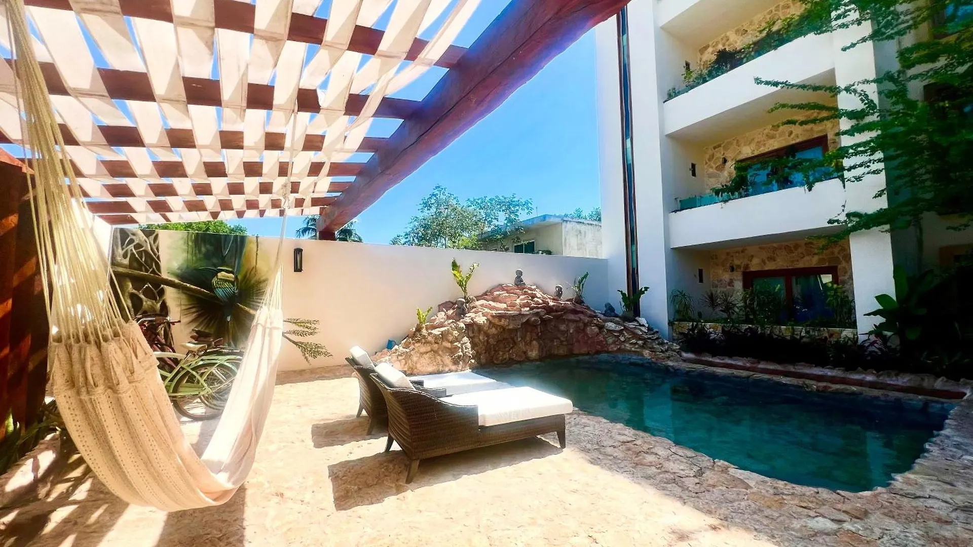 Aparthotel Ha'As Naj Suites Bananas Playa del Carmen