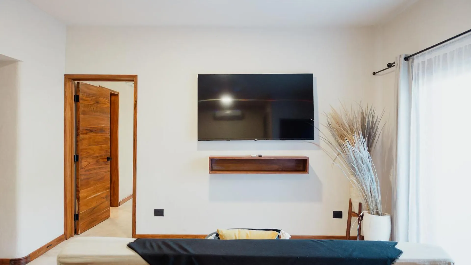 Ha'As Naj Suites Bananas Playa del Carmen Mexiko